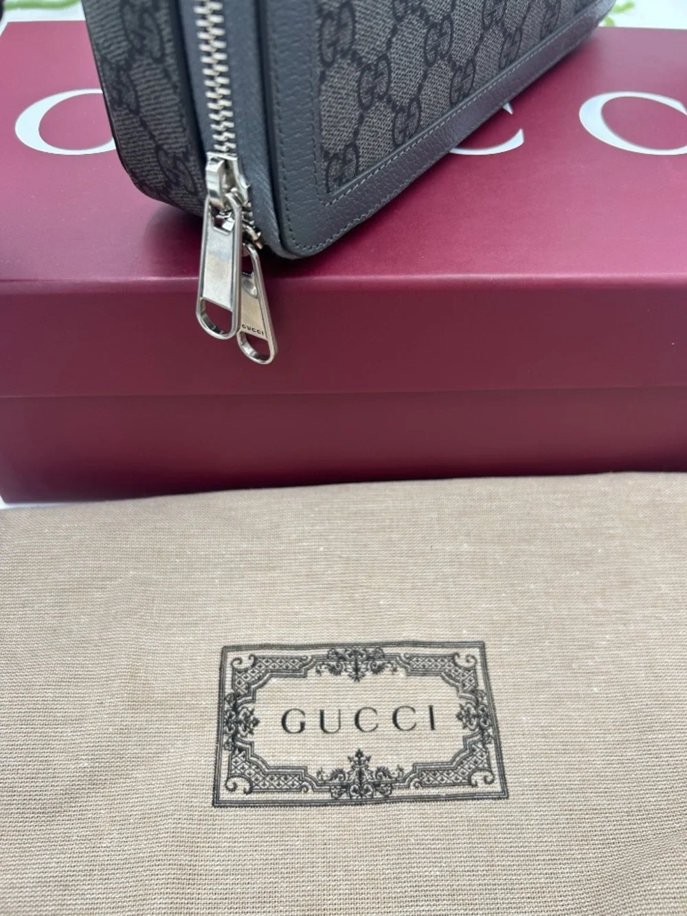Men’s Gucci Ophedia GG Supreme Shoulder Bag. Made in Italy.